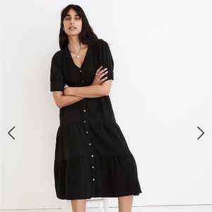 Madewell Lightspun button front tiered midi dress